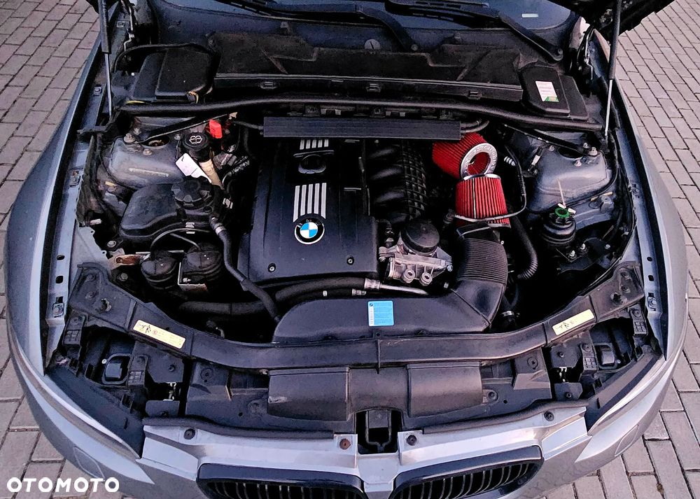 BMW Seria 3 335i - 6