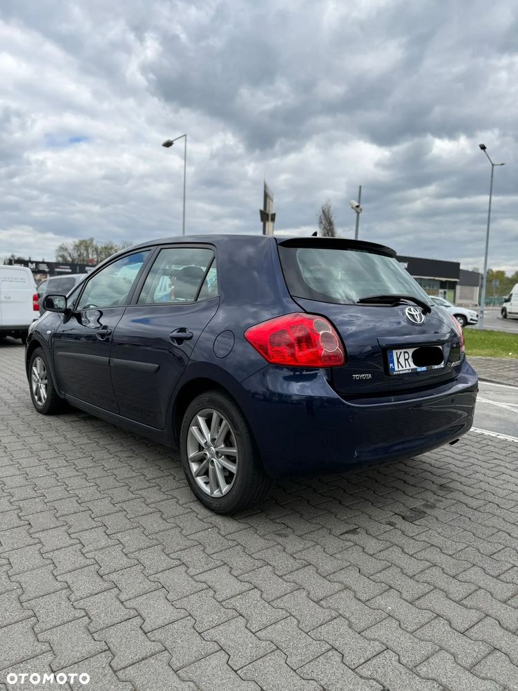 Toyota Auris 1.6 VVT-i Premium MM - 4