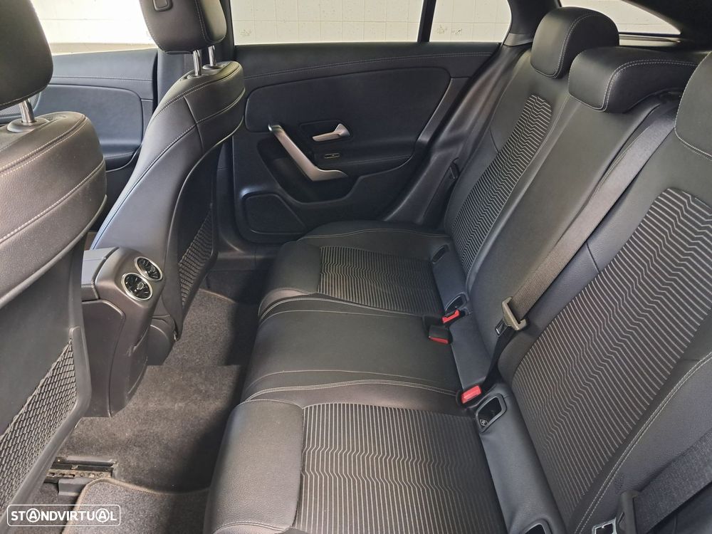 Mercedes-Benz CLA 200 Shooting Brake Style Aut. - 12