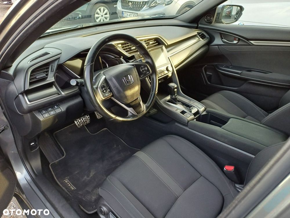Honda Civic 1.0 T Executive Sport Line - 14