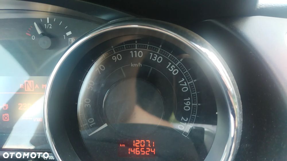 Peugeot 3008 - 14
