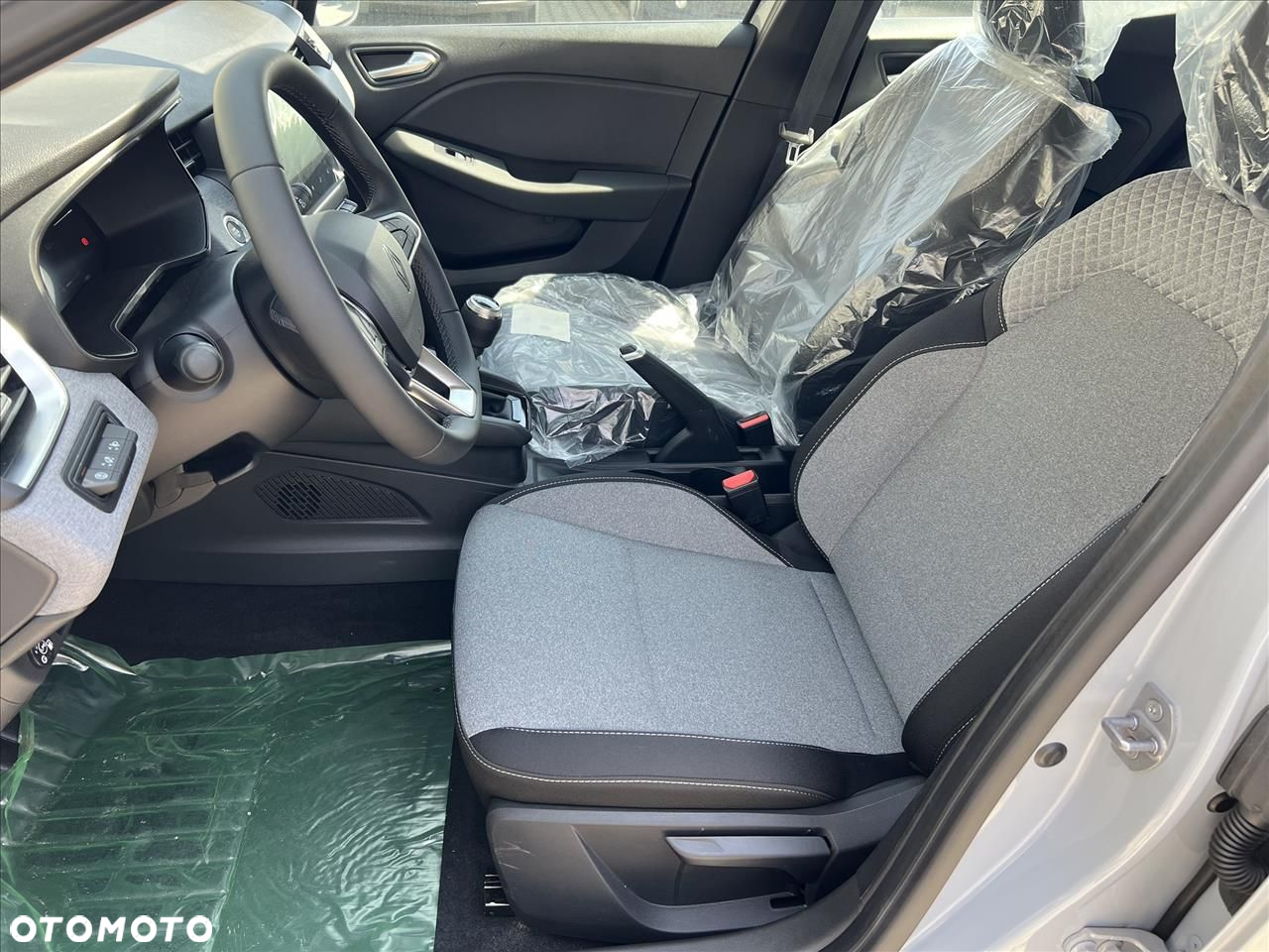 Renault Clio 1.0 TCe Evolution - 6