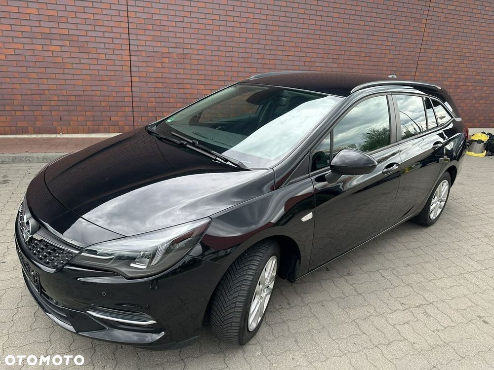 Opel Astra 1.2 Turbo Edition - 1