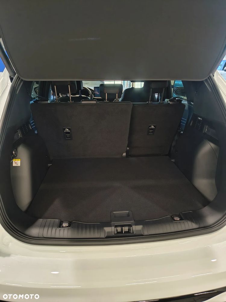 Ford Kuga 2.5 FHEV FWD ST-Line X - 17