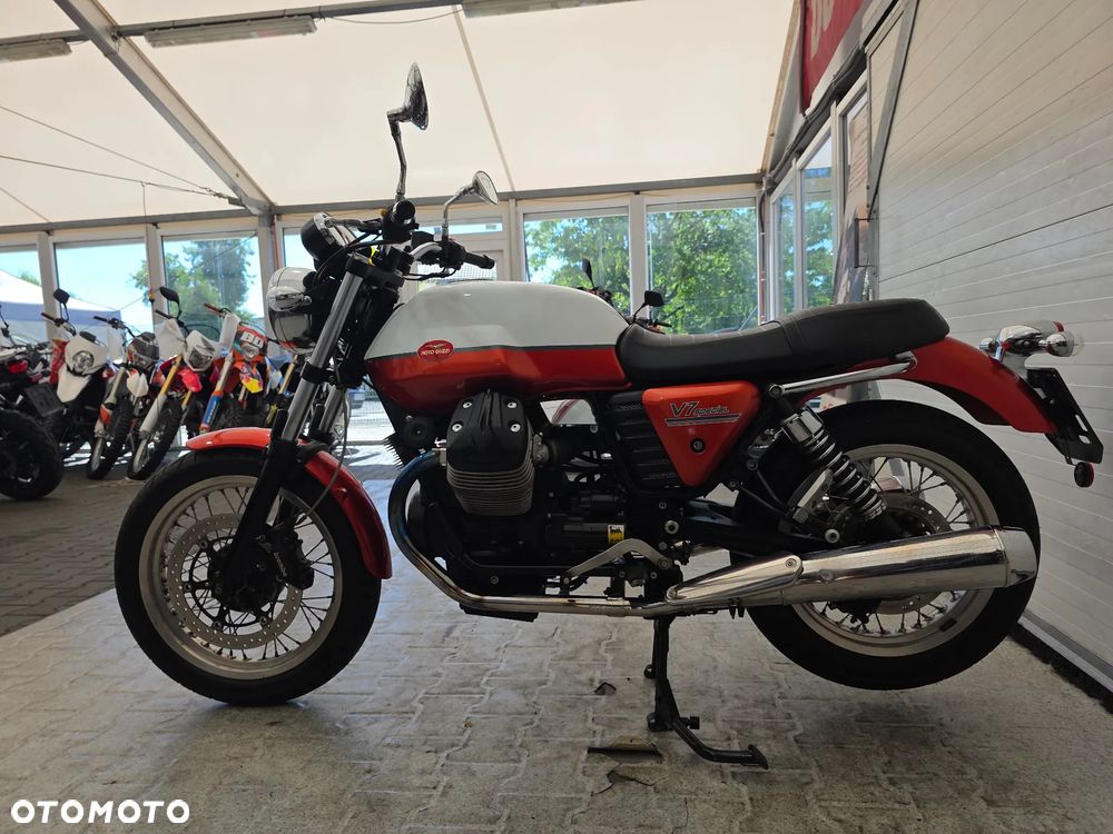 Moto Guzzi V7 - 14
