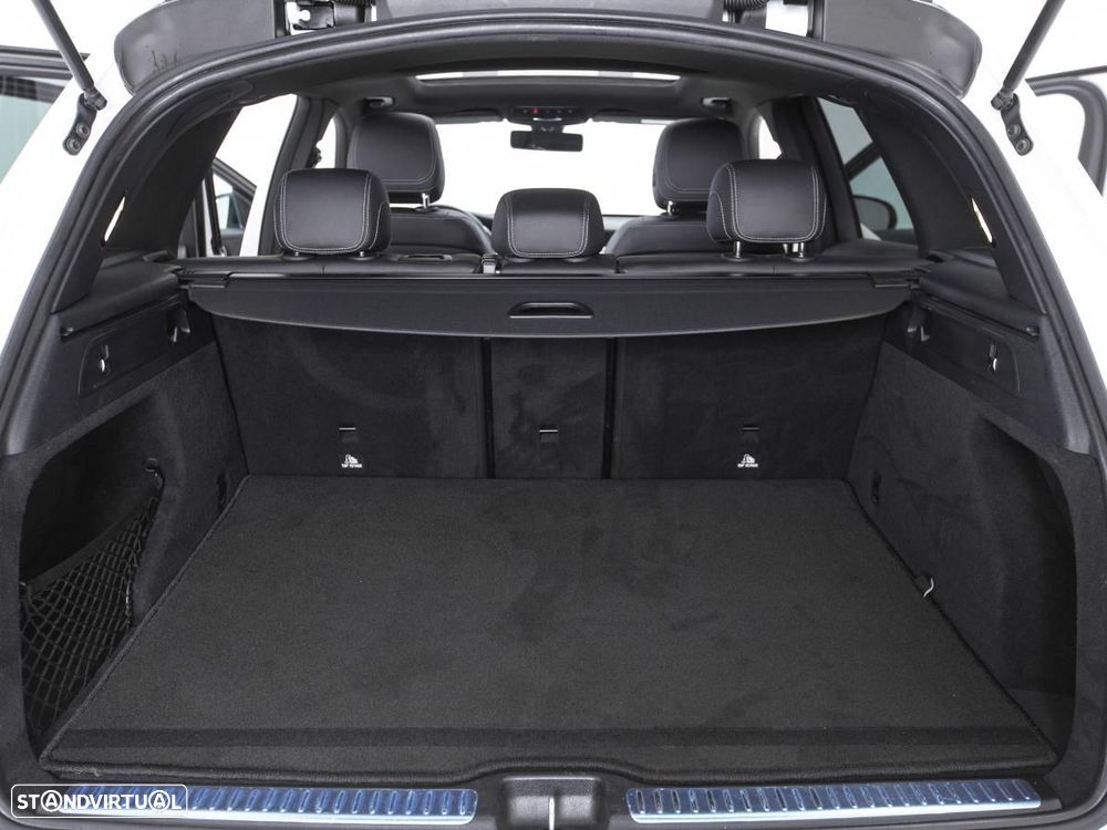 Mercedes-Benz GLC 200 4Matic 9G-TRONIC AMG Line - 15
