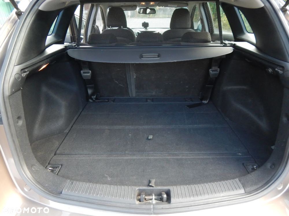 Hyundai i30 1.6 CRDi Comfort - 13