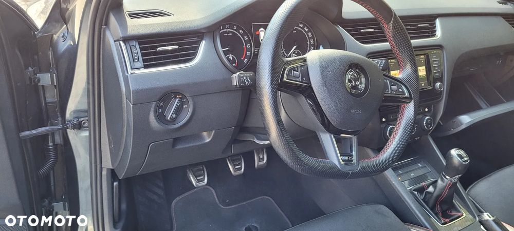 Skoda Octavia 2.0 TDI (Green tec) RS - 20