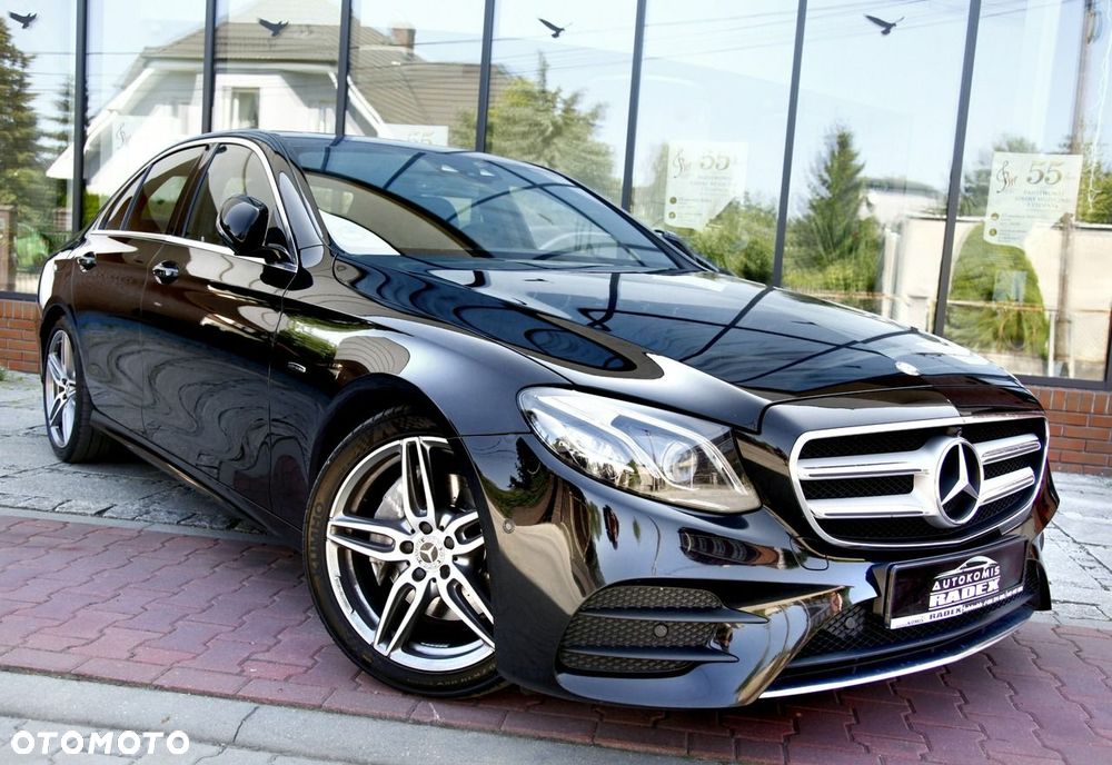 Mercedes-Benz Klasa E 220 d 9G-TRONIC AMG Line - 3