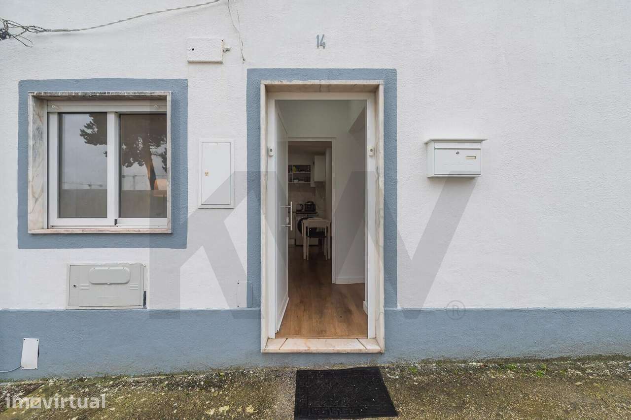 Moradia T3 | Oportunidade para Viver ou Investimento | Caparica - Grande imagem: 2/56