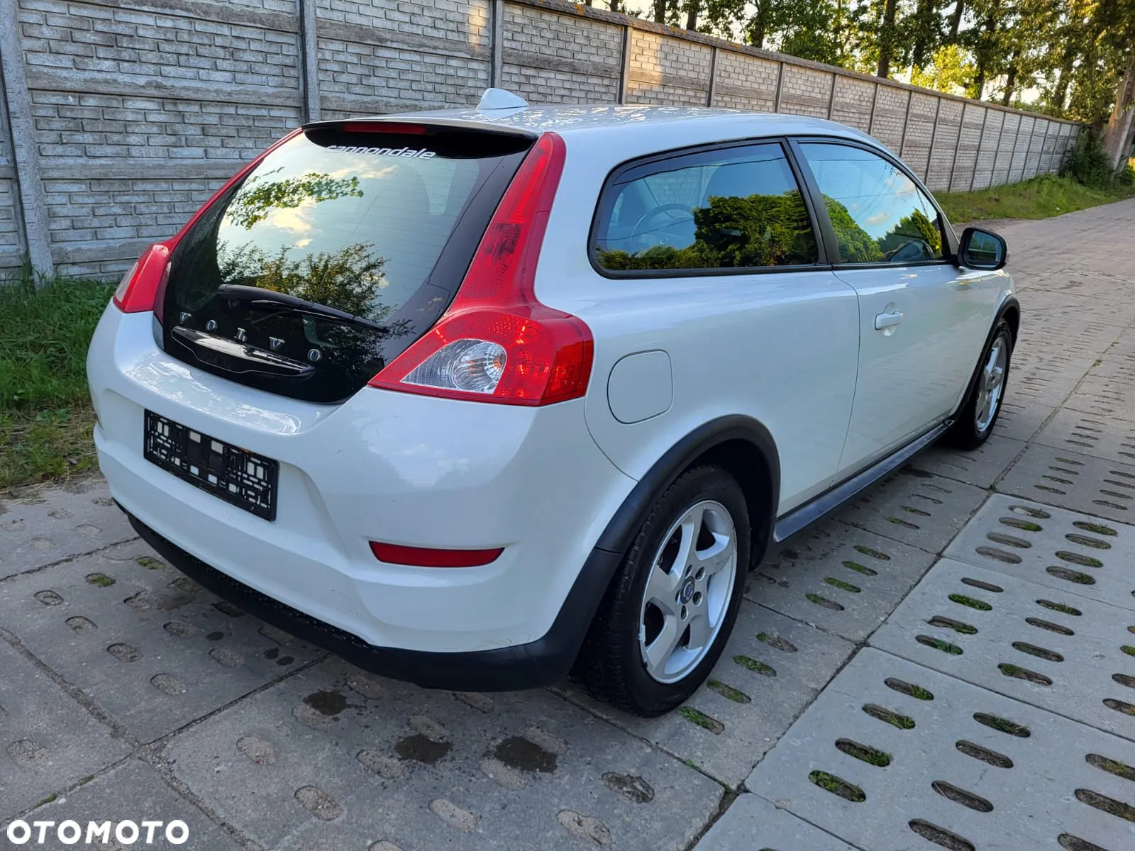 Volvo C30 1.6D - 14