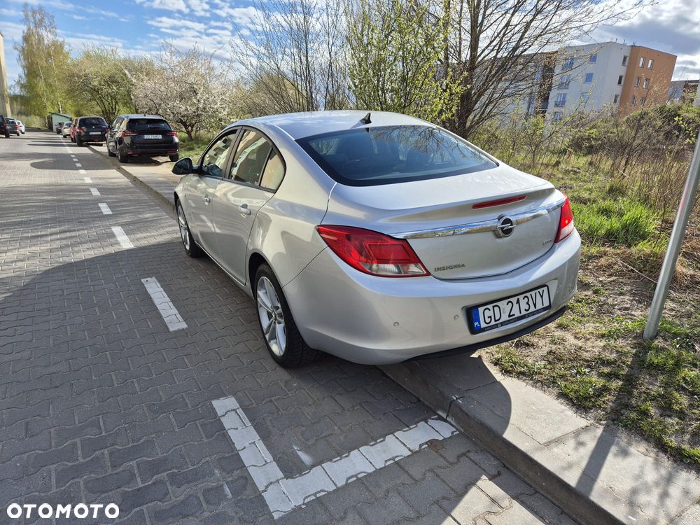 Opel Insignia - 2