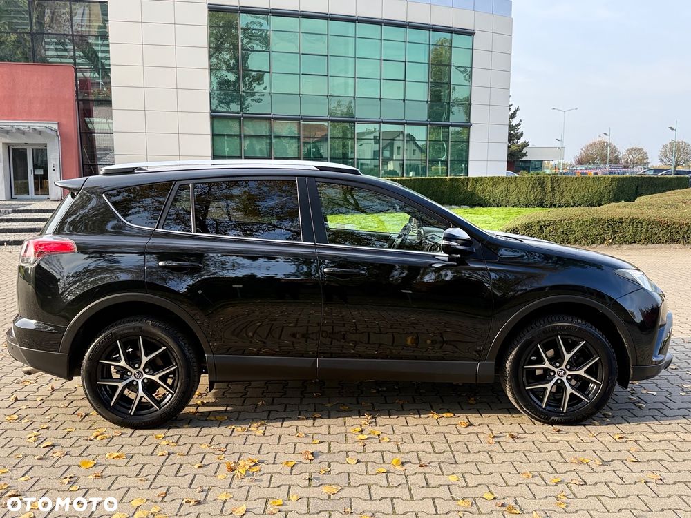 Toyota Rav4 2018 photo 4