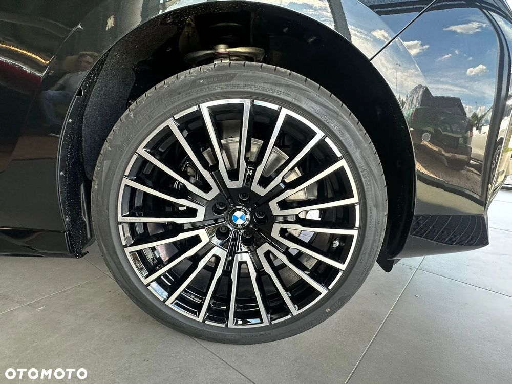 BMW Seria 7 740d xDrive mHEV sport - 11