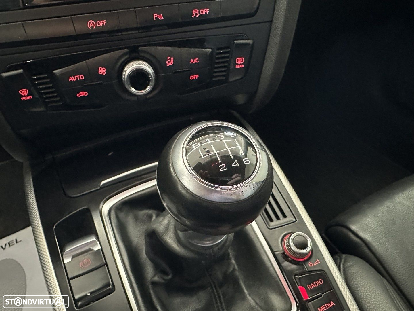 Audi A4 Avant 2.0 TDI S-line - 19