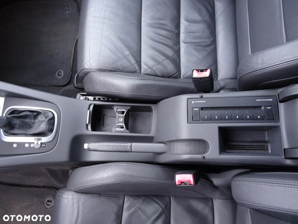 Volkswagen Golf R32 4Motion DSG - 19