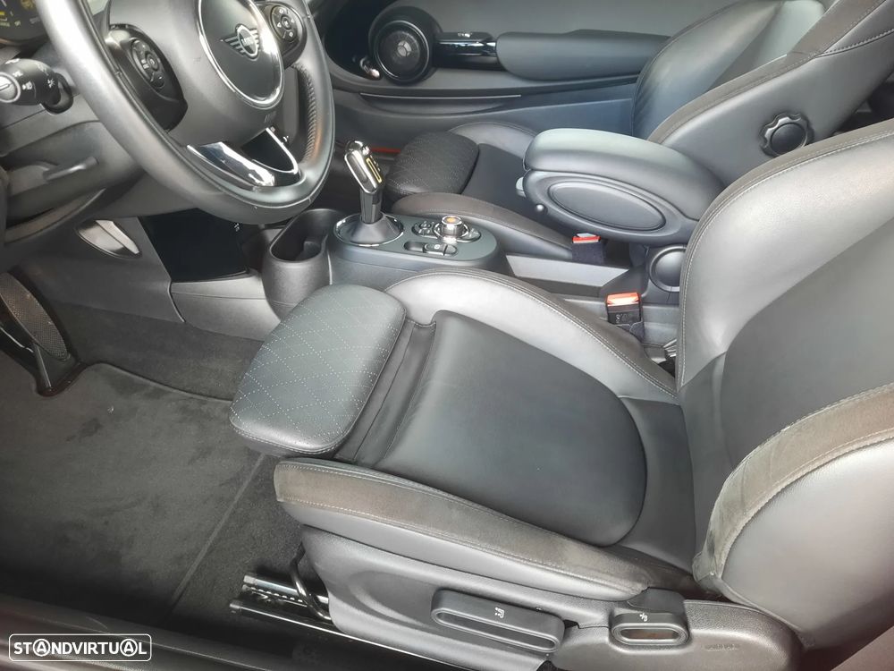 MINI 3 Portas Cooper SE Premium Extra Resolute Edition - 33