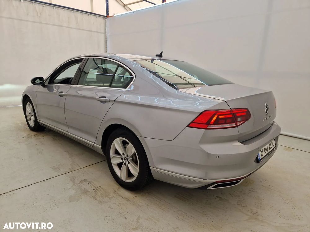 Volkswagen Passat 2.0 TDI DSG Highline - 2