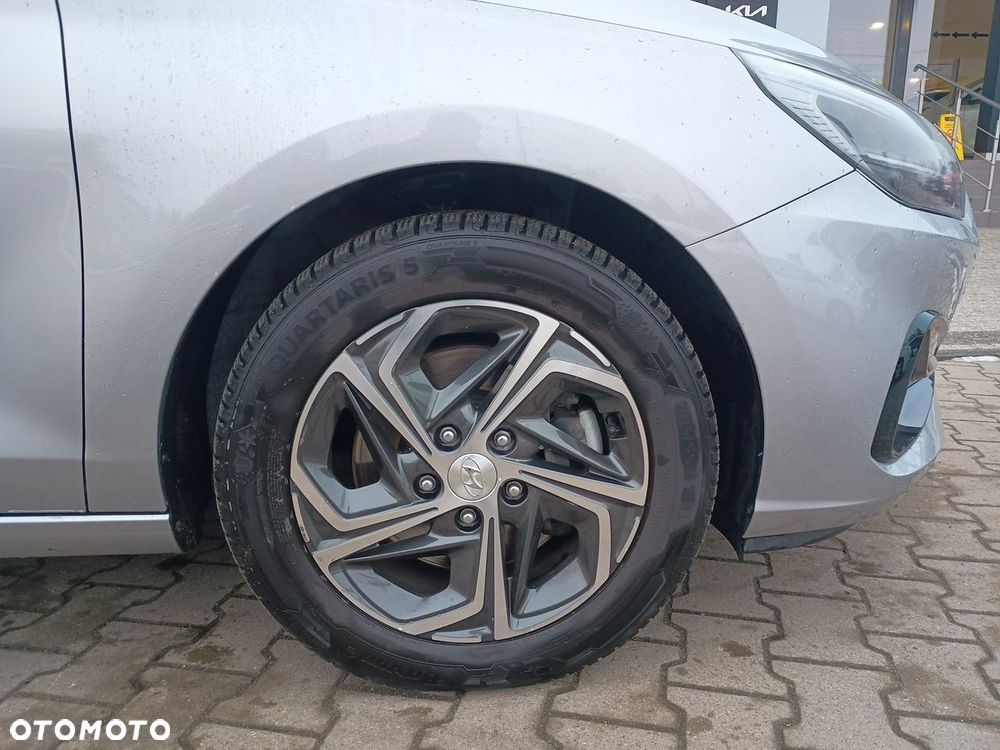 Hyundai i30 1.5 T-GDI 48V Smart - 30