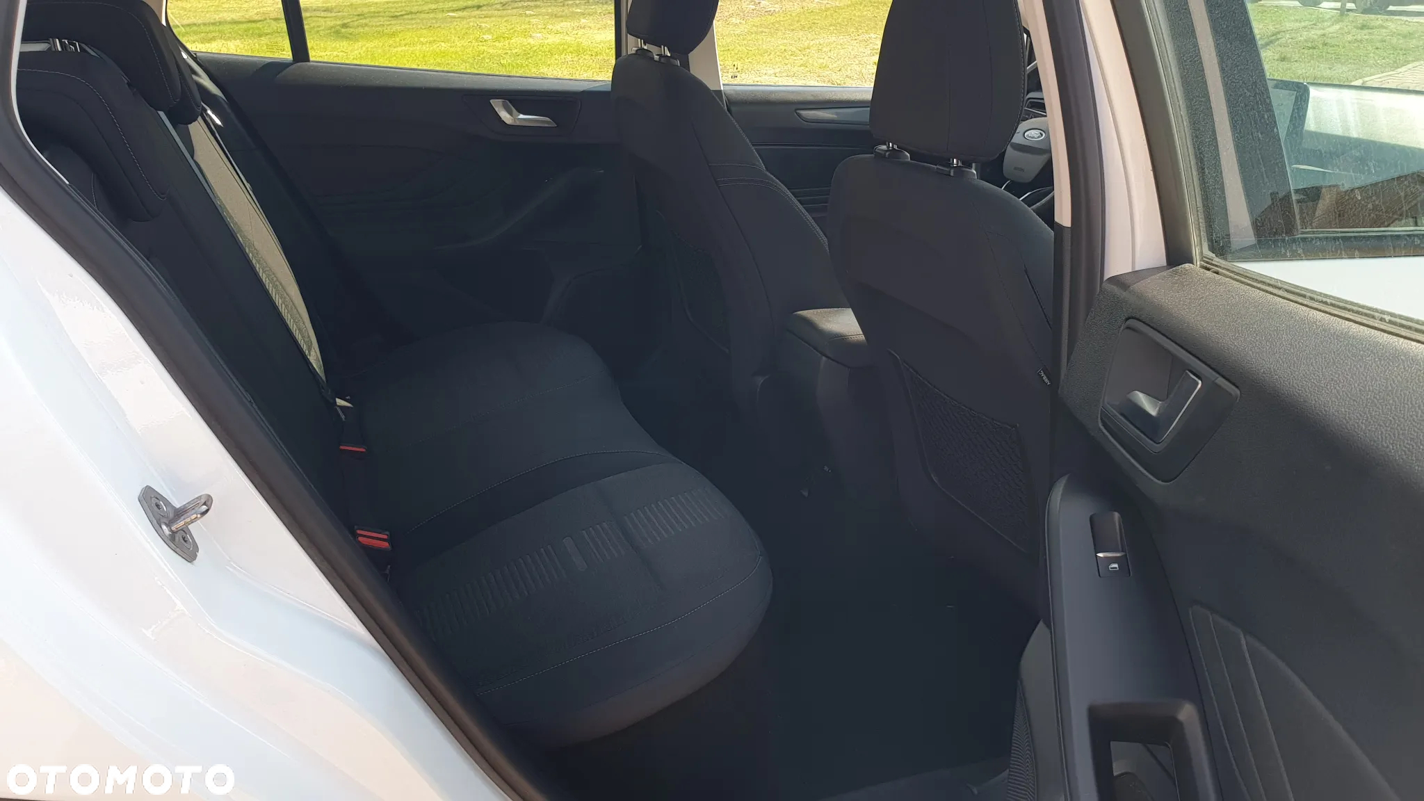 Ford Focus 2.0 EcoBlue Active - 17