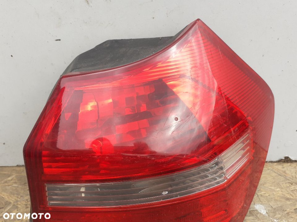 BMW 1 E87 LIFT LAMPA TYLNA TYŁ PRAWA - 3