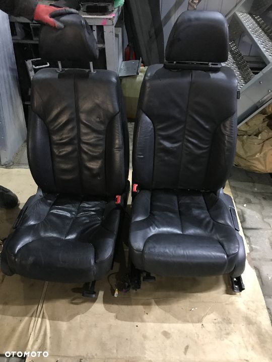 KOMPLET FOTELI PASSAT B6 SKORA - 4