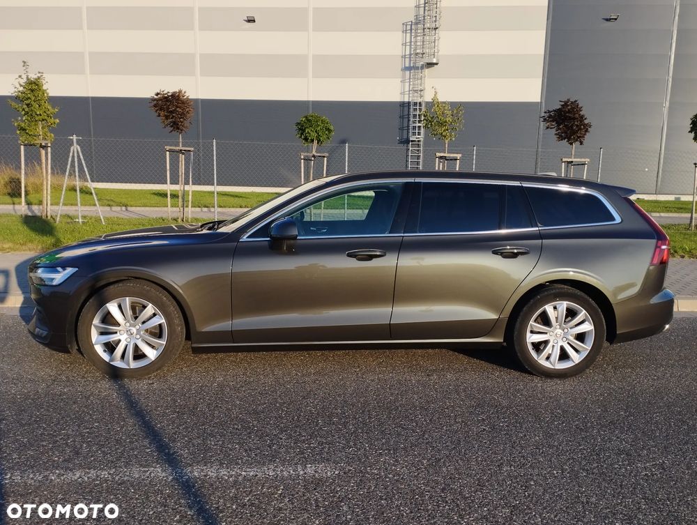 Volvo V60 B3 B Momentum - 2