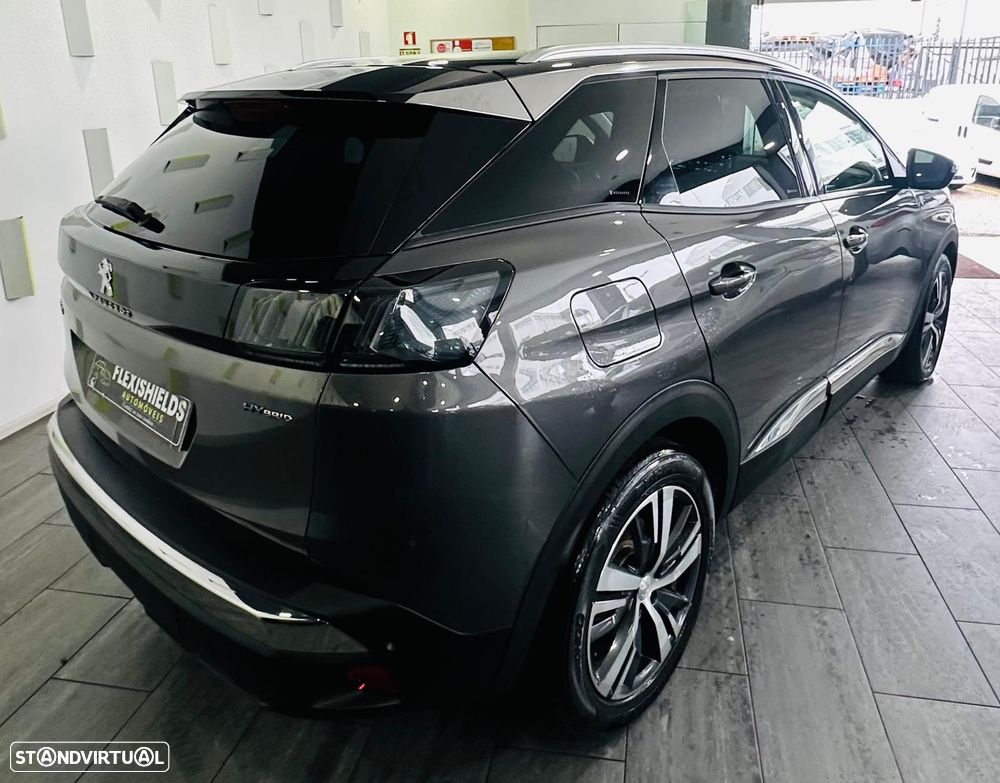 Peugeot 3008 225 e-EAT8 Roadtrip - 4