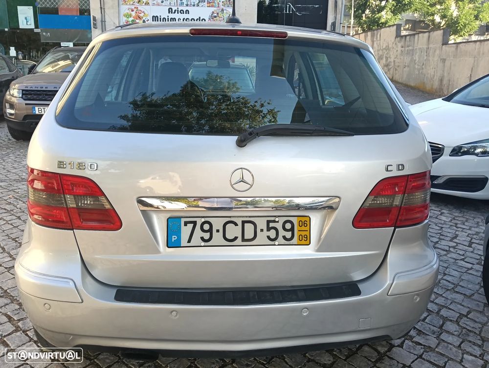 Mercedes-Benz B 180 CDi Autotronic - 9