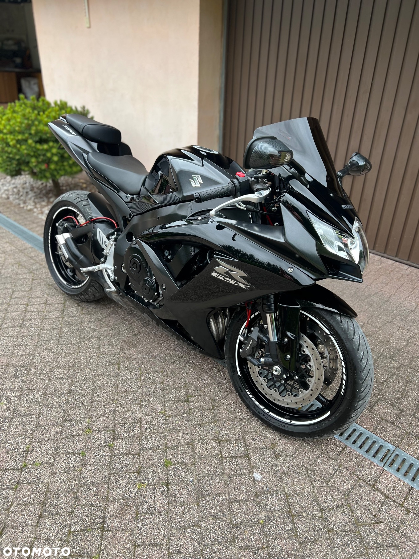Suzuki GSX-R - 14