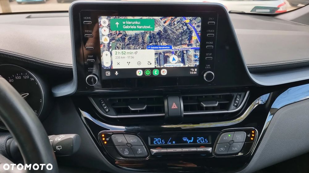 Toyota C-HR 1.2 T Premium - 28