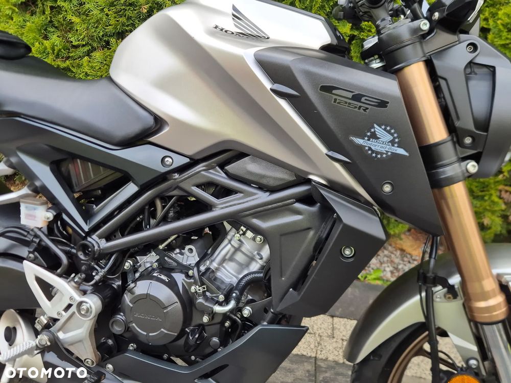 Honda CB - 8