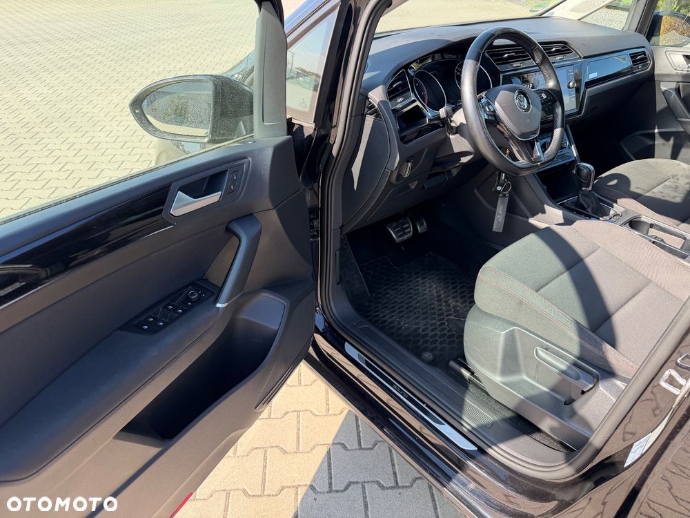 Volkswagen Touran 2.0 TDI BMT Highline DSG - 8