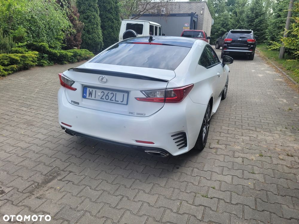 Lexus RC 200t / 300 F Sport - 8