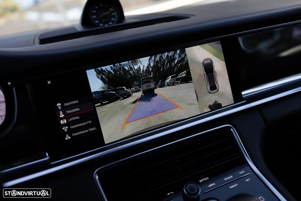 Porsche Panamera Sport Turismo 4 E-Hybrid - 41