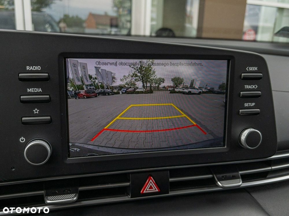 Hyundai Elantra - 5