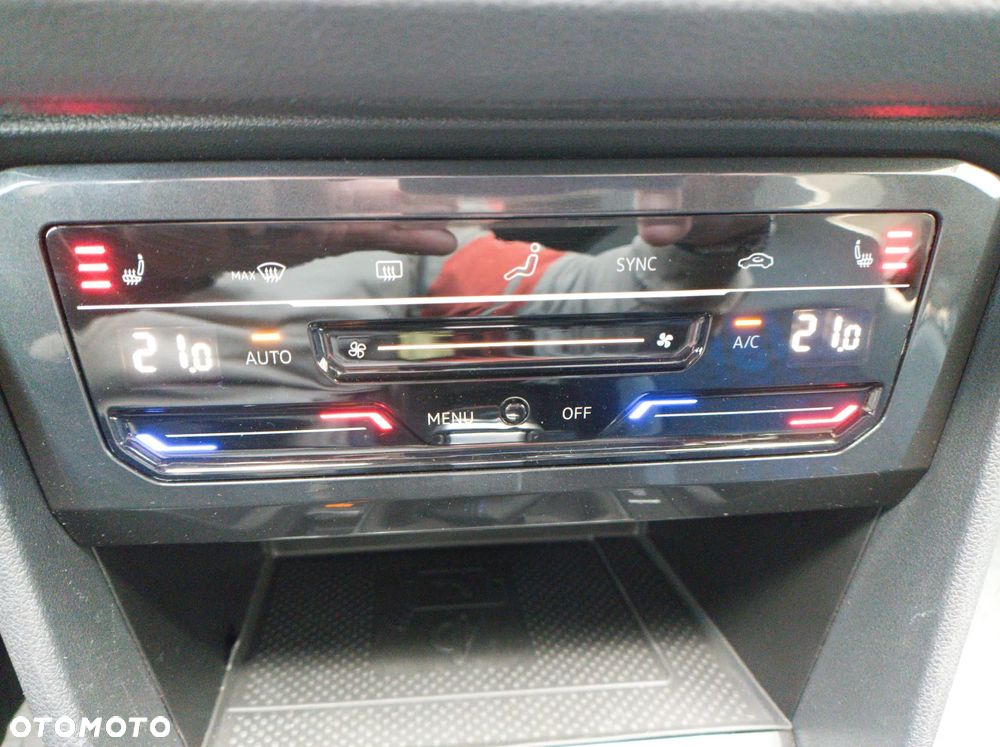 Volkswagen Tiguan 2.0 TSI 4Mot R DSG - 32