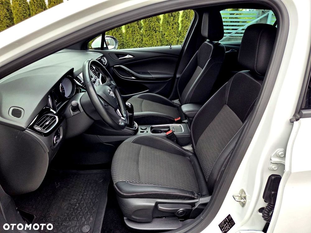 Opel Astra - 14