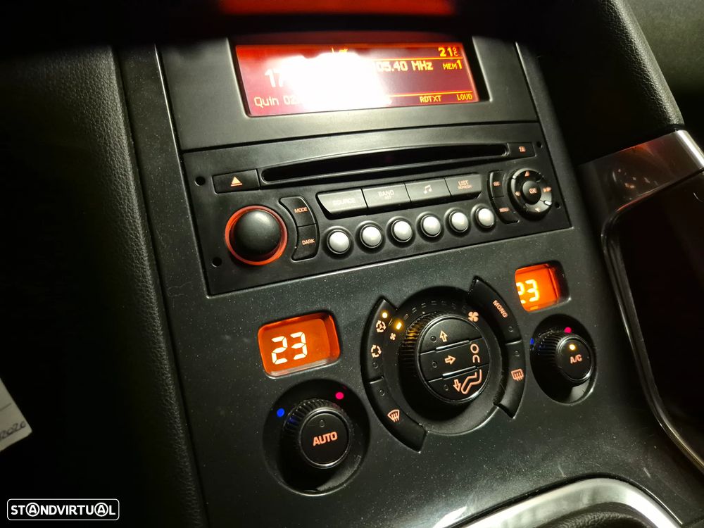 Peugeot 3008 1.6 HDi Active - 17