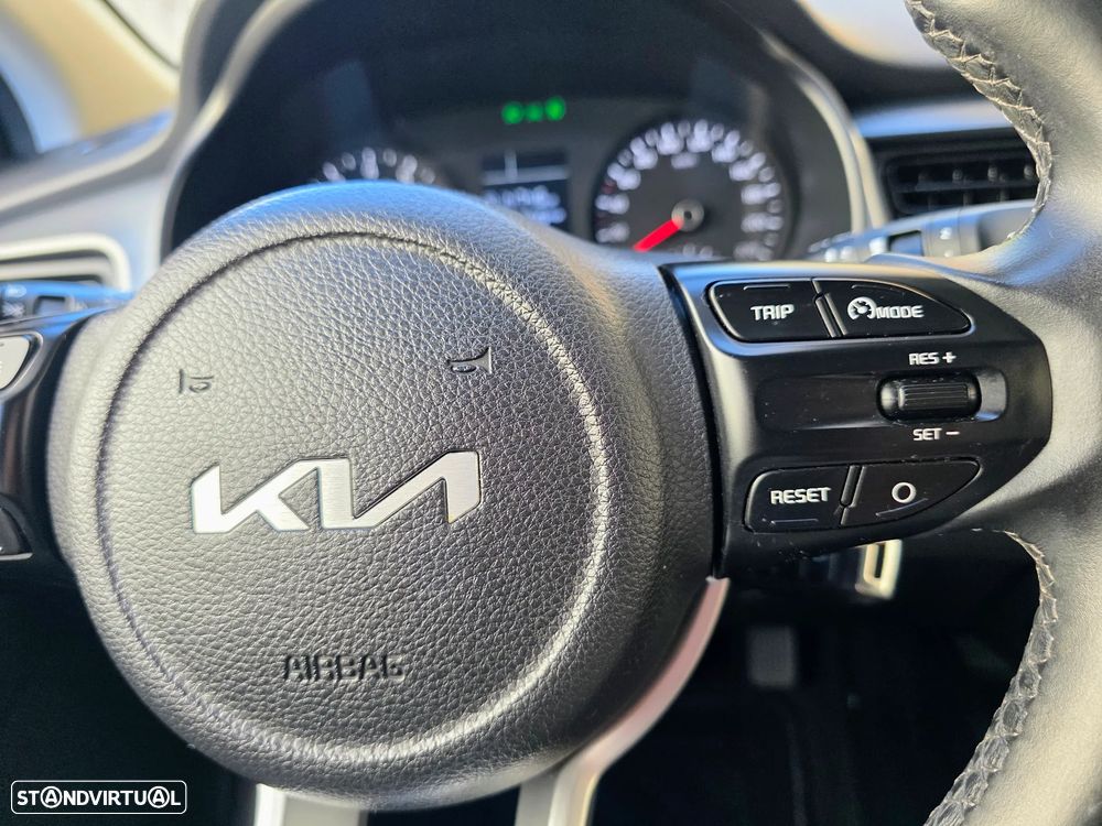 Kia Stonic 1.2 Dynamic - 32