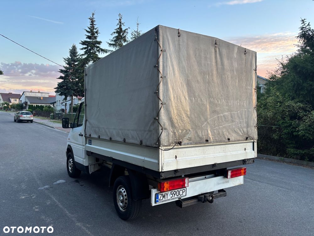 Mercedes-Benz Sprinter - 3