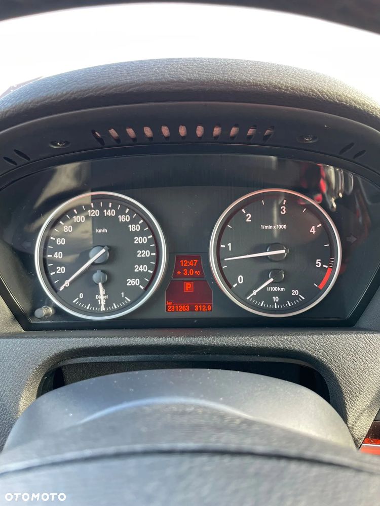 BMW X5 3.0sd - 9