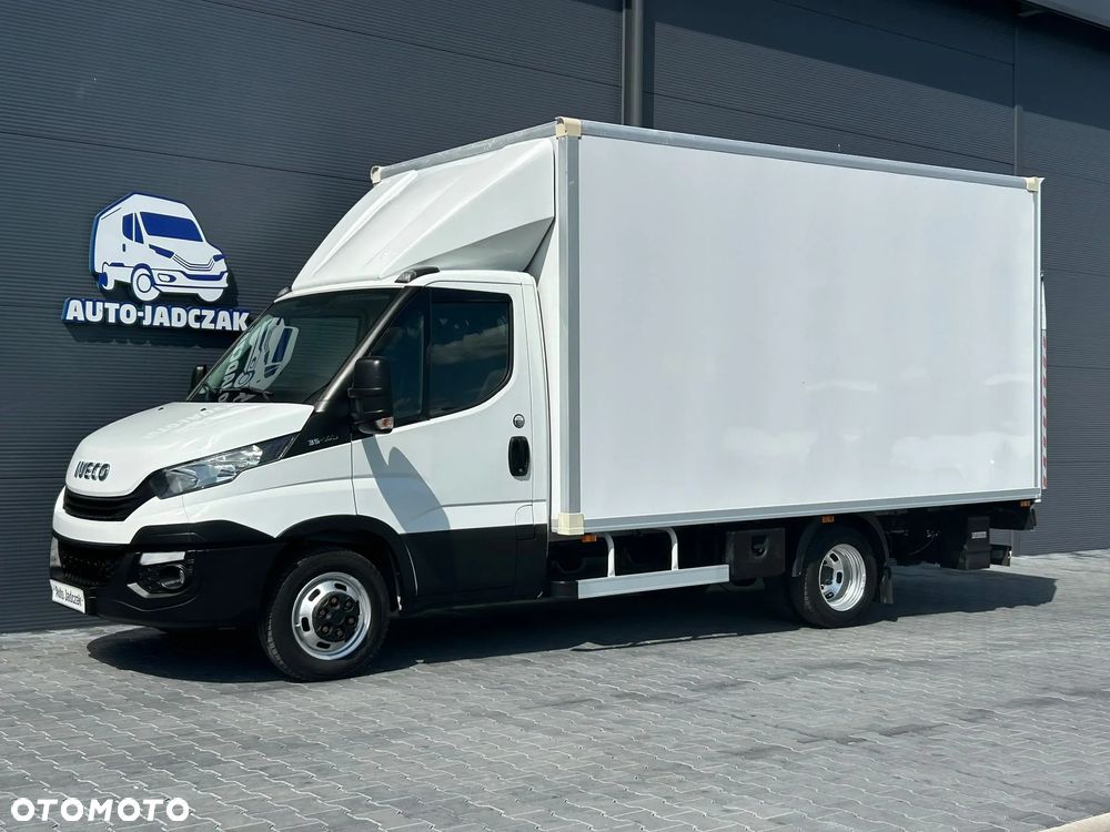 Iveco Daily 35C14 Kontener 8 palet + winda 800kg + drzwi boczne **Klima**Serwis**Sprowadzony**2019R** - 1