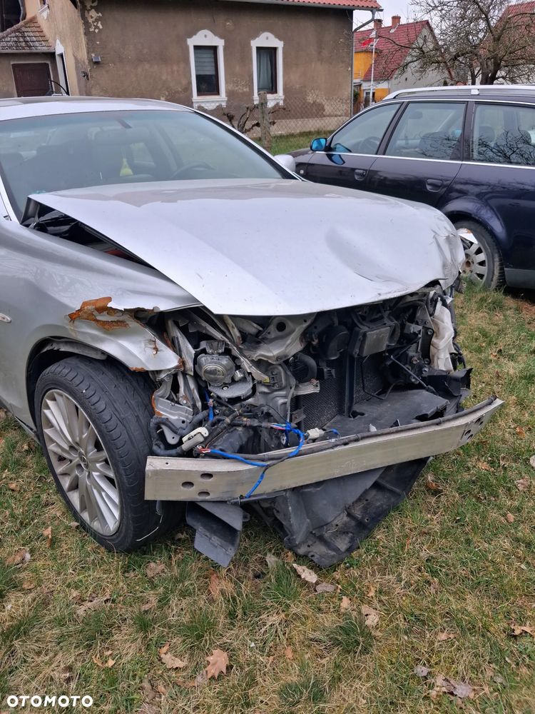 Lexus GS 450h Prestige - 10