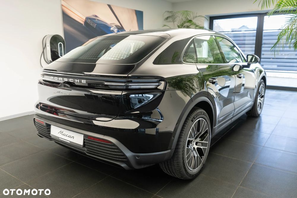 Porsche Macan - 3