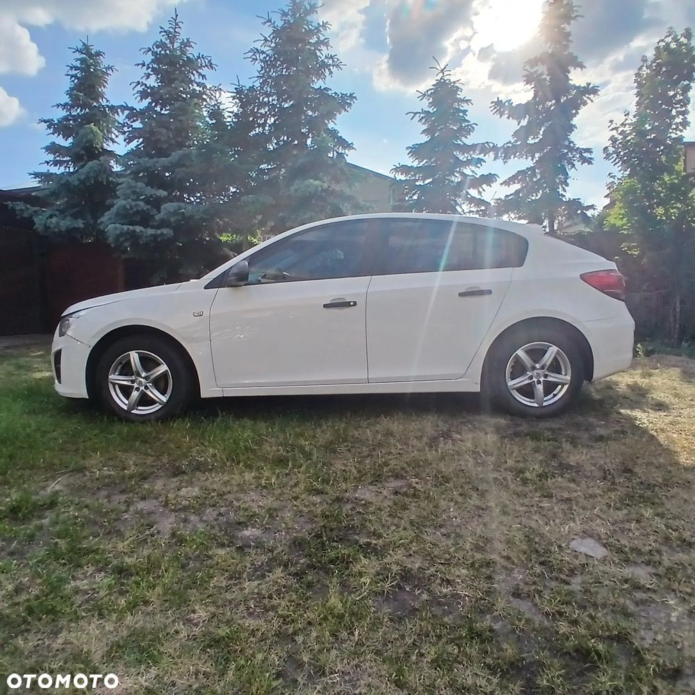 Chevrolet Cruze - 3