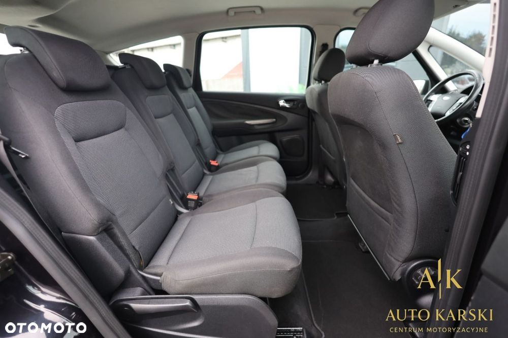 Ford S-Max - 30