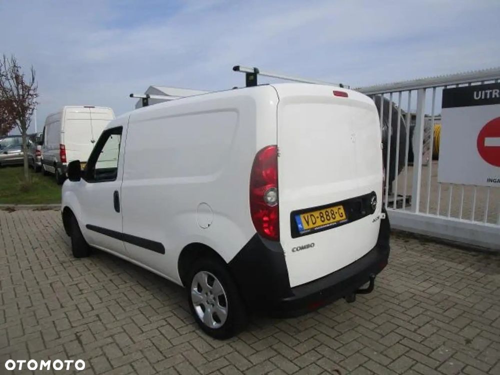 Opel Combo 1.3 CDTI L1H1 Selection - 2