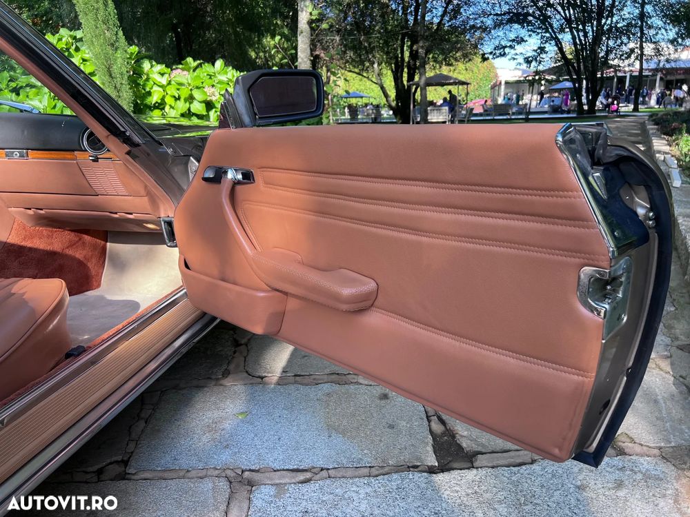 Mercedes-Benz SL - 22