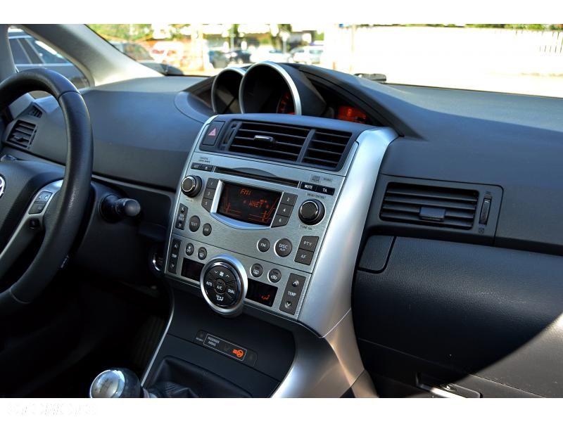 Toyota Verso 1.8 Sol plus - 12